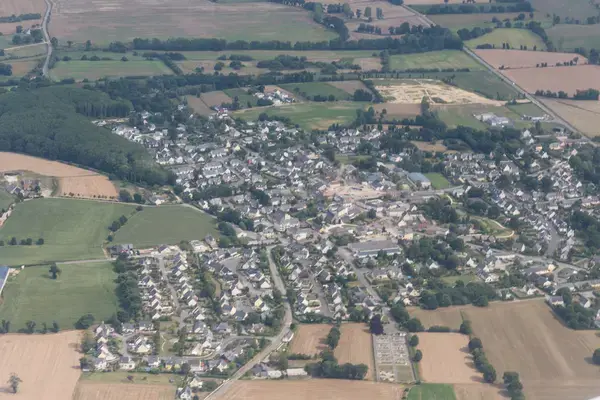 Borne de Recharge 35 Installateur borne de recharge Cintré